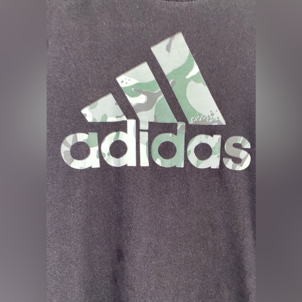 Size 8 boys Adidas t-shirt
